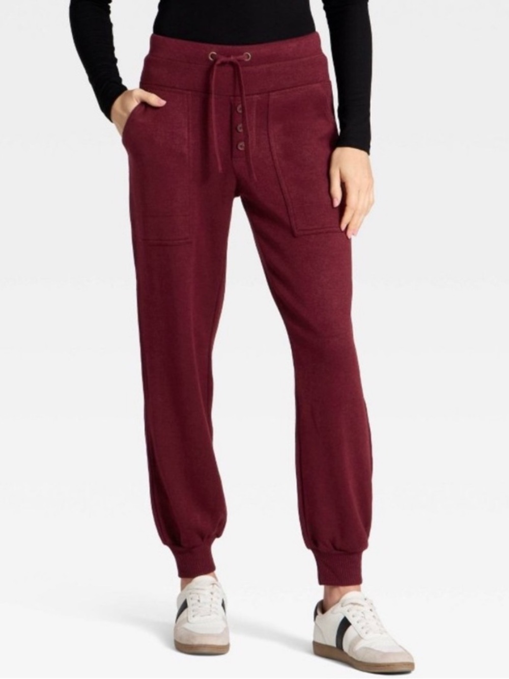 Women's High-Rise Knit Joggers - Universal Thread™
Burgundy XL